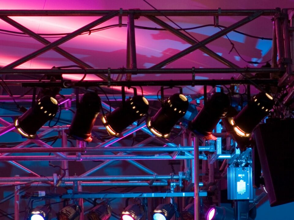 fall event lighting