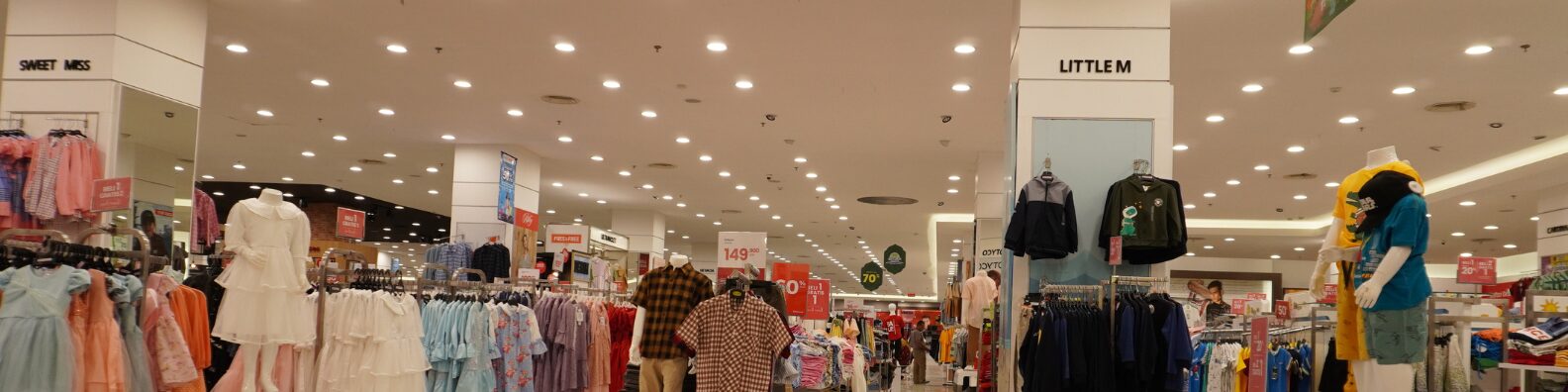 retail store par lights